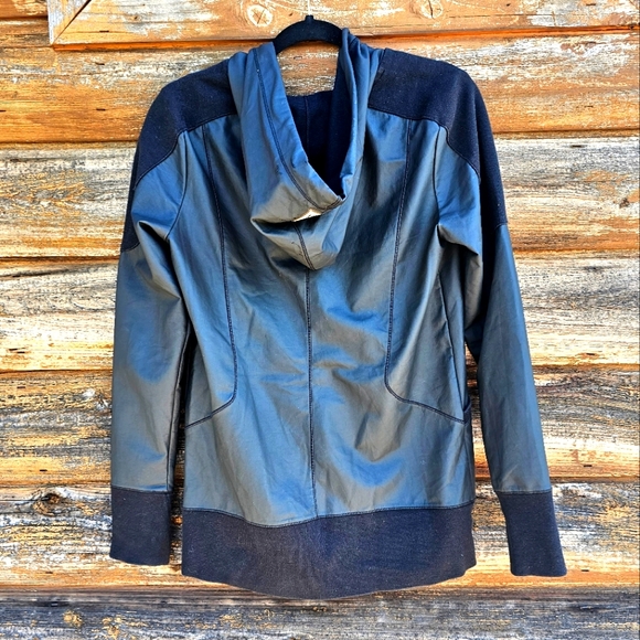 Victoria's Secret VSX SPORT Black Zip Up Hoodie Jacket Coat with Pockets Size S - Picture 5 of 12